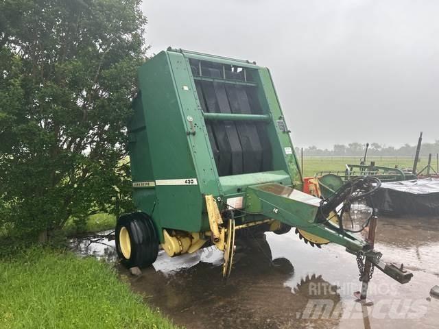 John Deere 430 Round balers