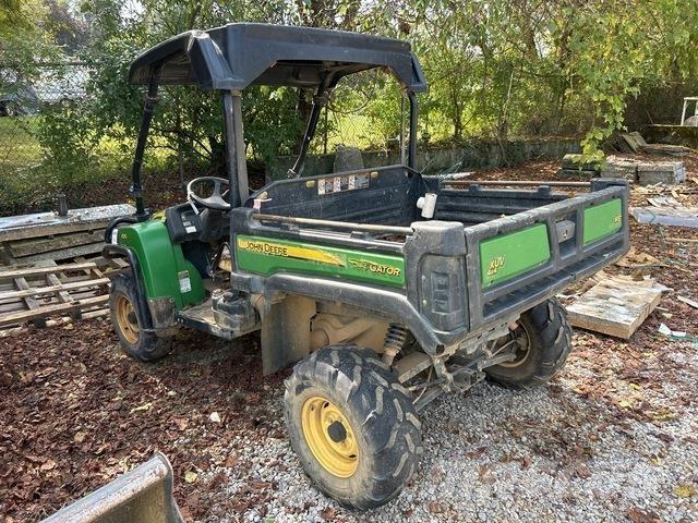 John Deere 625 Utility machines