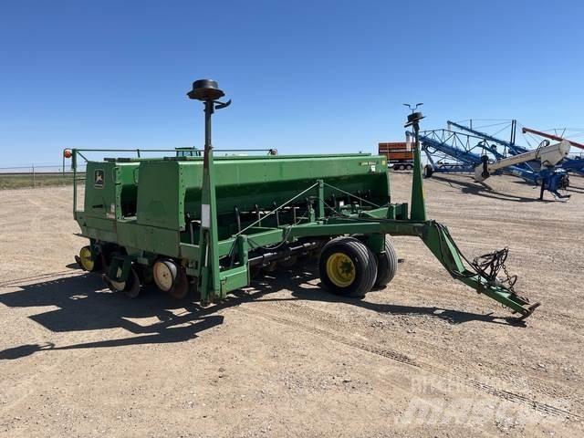 John Deere 750 Drills