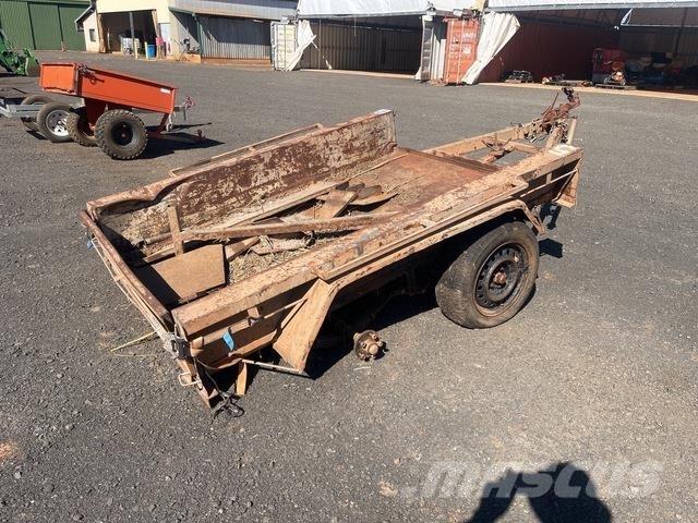  John papas Car carrier