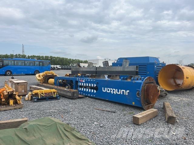 Junttan HHK10S Hydraulic pile hammers