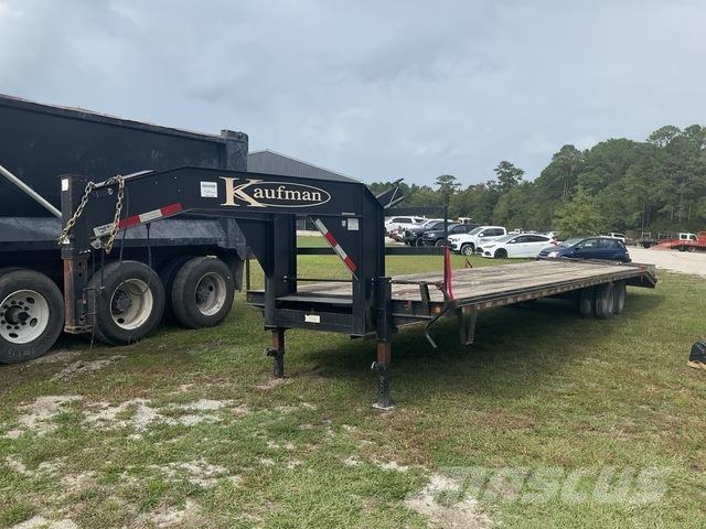 Kaufman  Car carrier