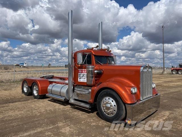 Kenworth 925 Prime Movers