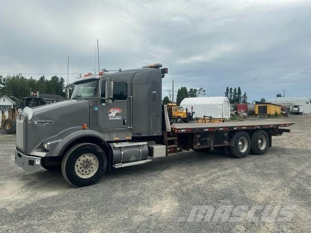 Kenworth T-800 Recovery vehicles