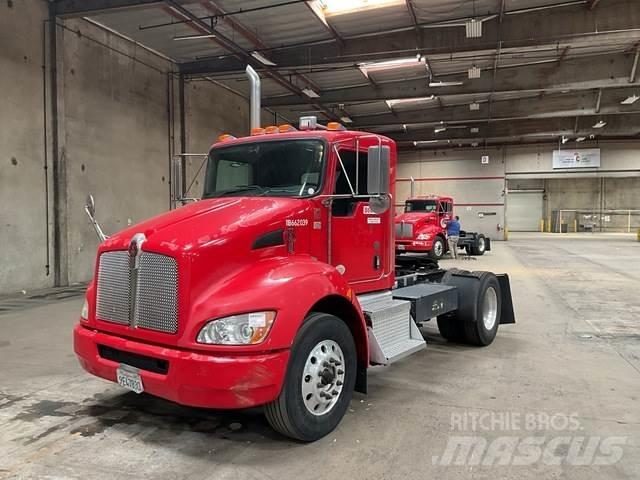 Kenworth T370 Prime Movers
