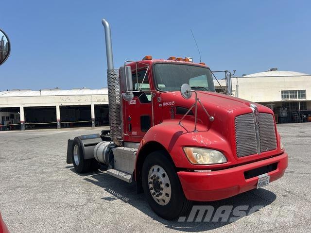 Kenworth T370 Prime Movers