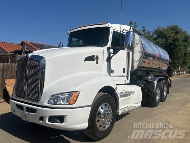 Kenworth T600 Concrete trucks