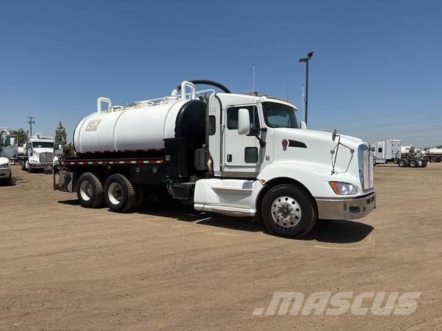 Kenworth T660 Commercial vehicle
