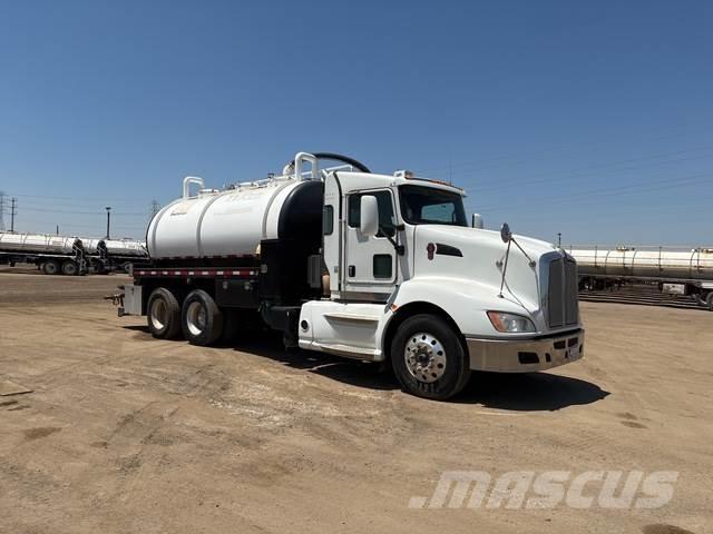 Kenworth T660 Commercial vehicle