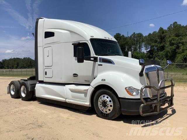 Kenworth T680 Prime Movers