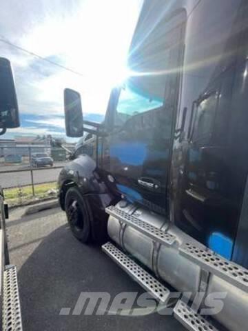 Kenworth T680 Prime Movers