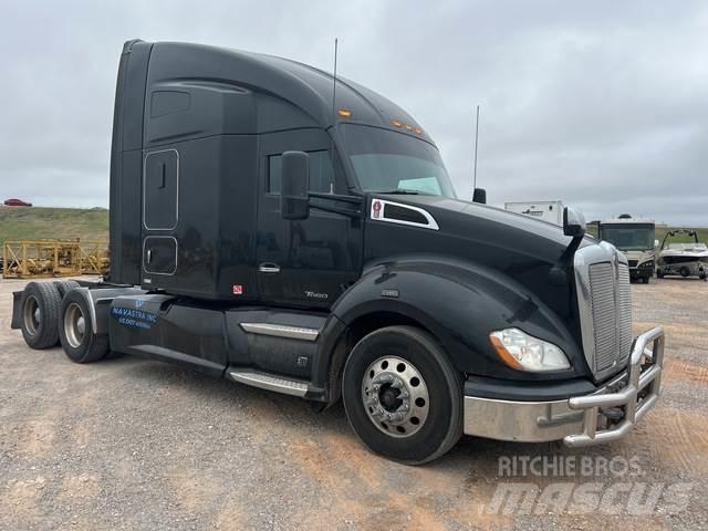 Kenworth T680 Prime Movers