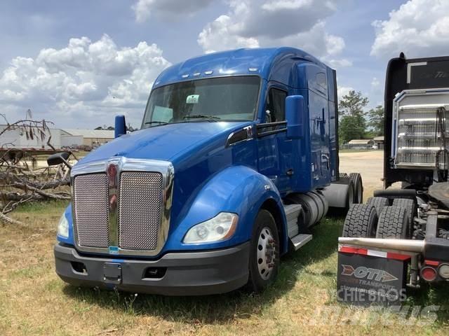 Kenworth T680 Prime Movers