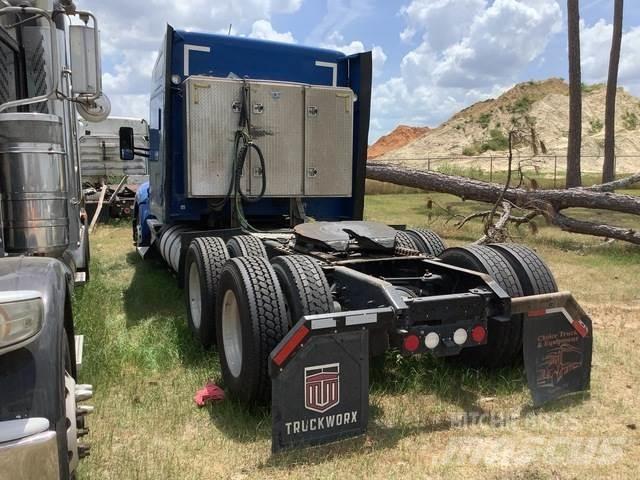 Kenworth T680 Prime Movers