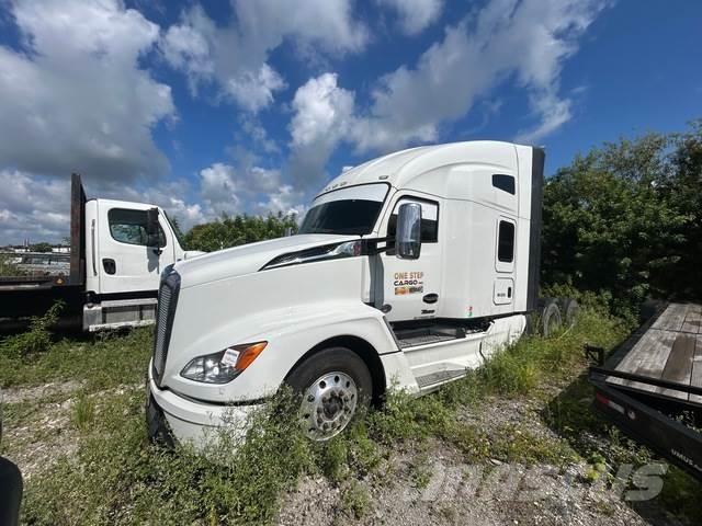 Kenworth T680 Prime Movers