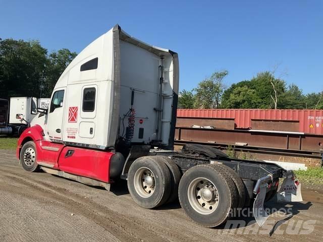Kenworth T680 Prime Movers
