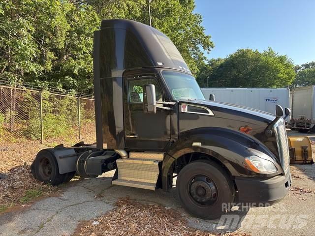 Kenworth T680 Prime Movers