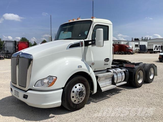 Kenworth T680 Prime Movers