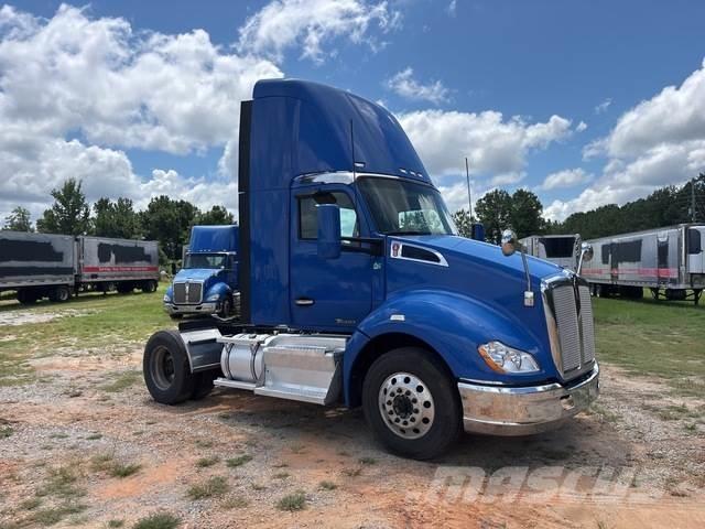 Kenworth T680 Prime Movers