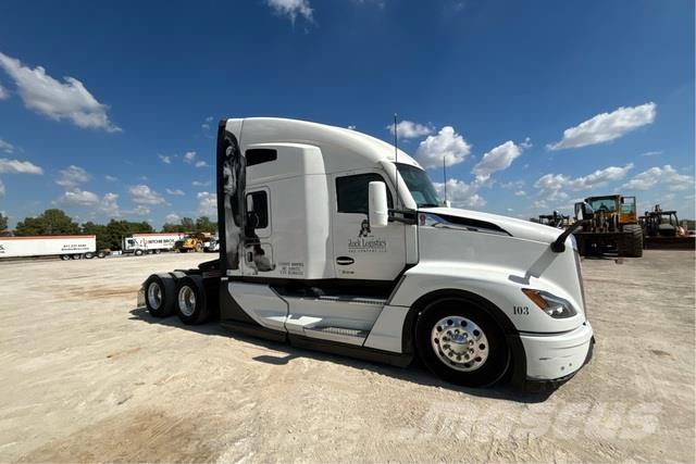 Kenworth T680 Prime Movers