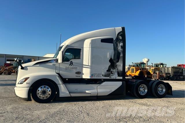 Kenworth T680 Prime Movers