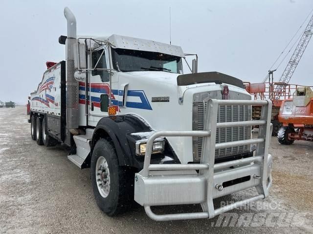 Kenworth T800 Recovery vehicles