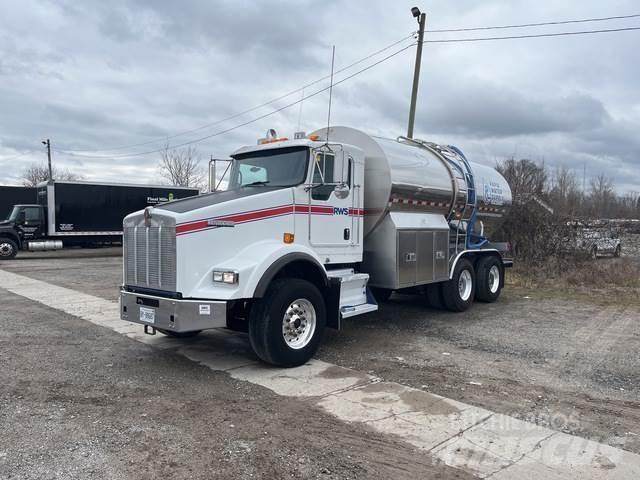 Kenworth T800 Water bowser