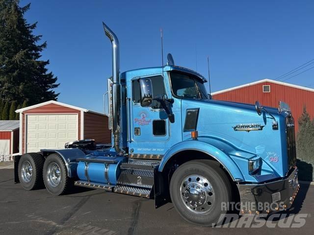 Kenworth T800 Prime Movers