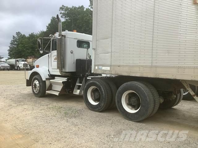 Kenworth T800 Prime Movers