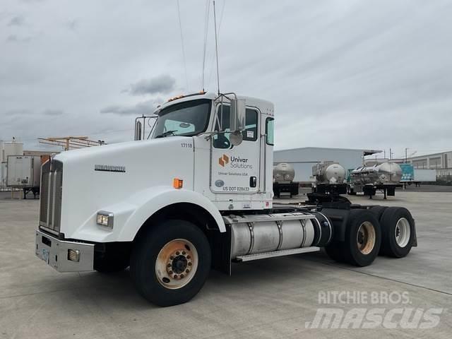 Kenworth T800 Prime Movers