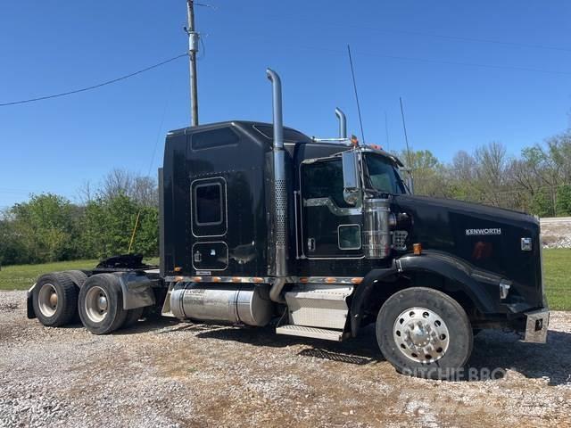 Kenworth T800 Prime Movers