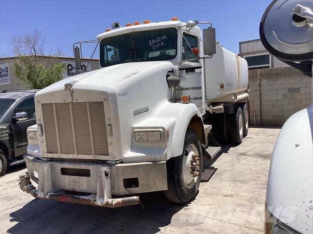 Kenworth T800 Water bowser