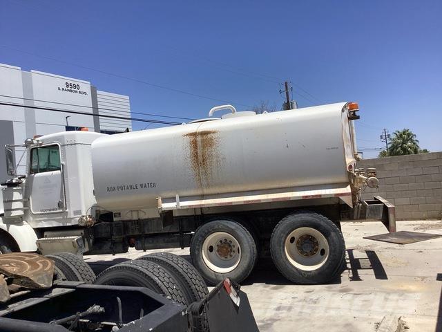 Kenworth T800 Water bowser