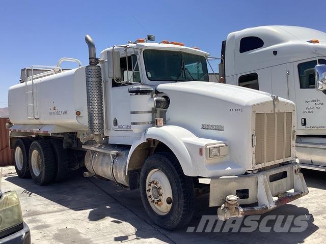 Kenworth T800 Water bowser