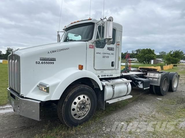 Kenworth T800 Prime Movers