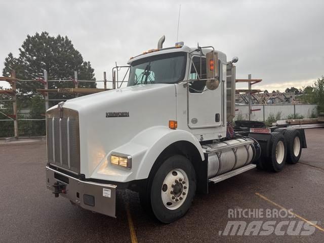Kenworth T800 Prime Movers