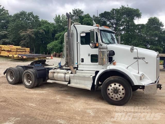 Kenworth T800 Prime Movers