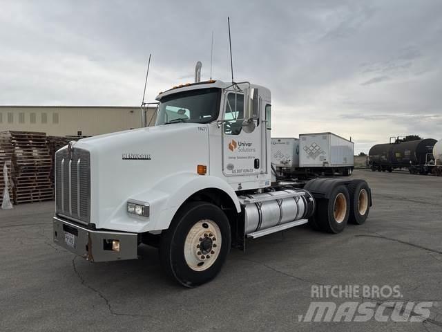 Kenworth T800 Prime Movers