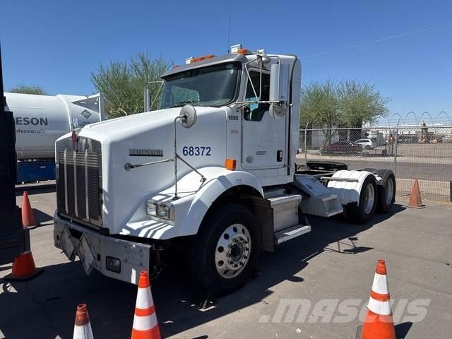 Kenworth T800 Prime Movers