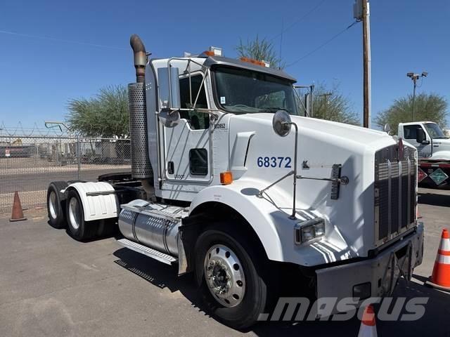 Kenworth T800 Prime Movers