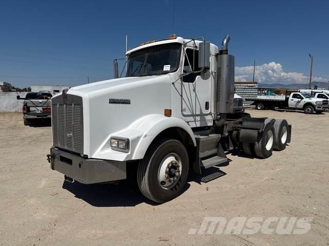 Kenworth T800 Prime Movers