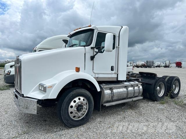 Kenworth T800 Prime Movers