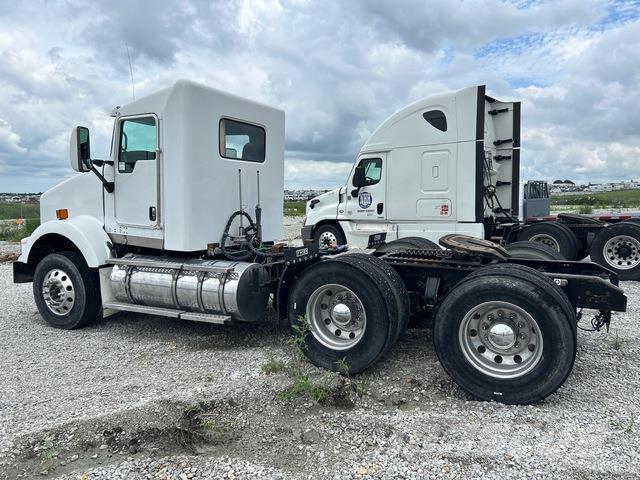 Kenworth T800 Prime Movers
