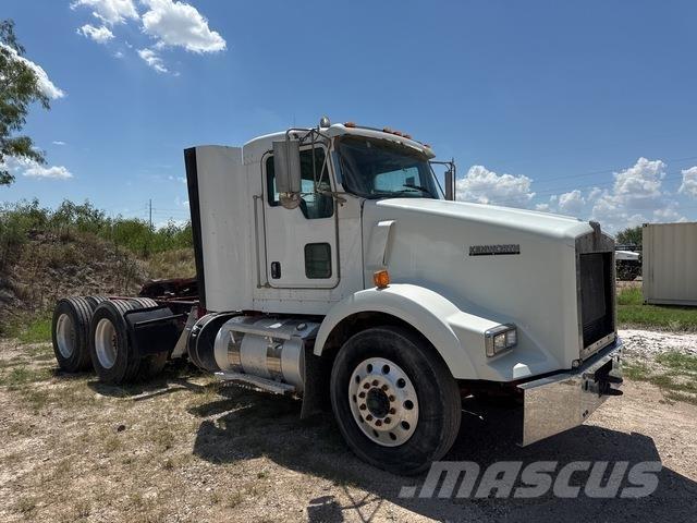Kenworth T800 Prime Movers