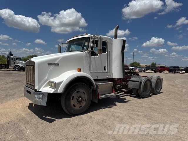 Kenworth T800 Prime Movers