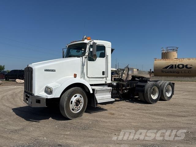 Kenworth T800 Prime Movers