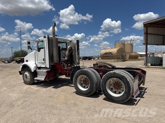 Kenworth T800 Prime Movers