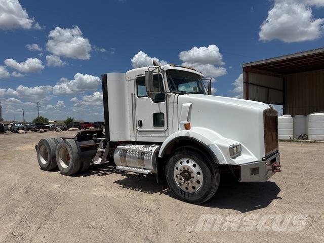 Kenworth T800 Prime Movers