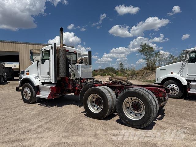 Kenworth T800 Prime Movers
