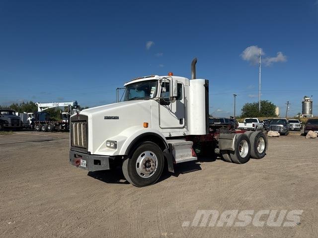 Kenworth T800 Prime Movers